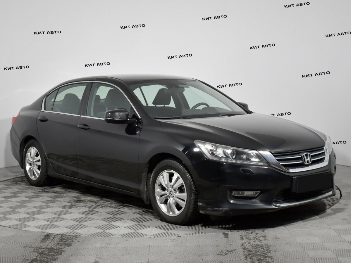 Купить Хонда Аккорд, 2013, 207 700 км.. Фото: #2