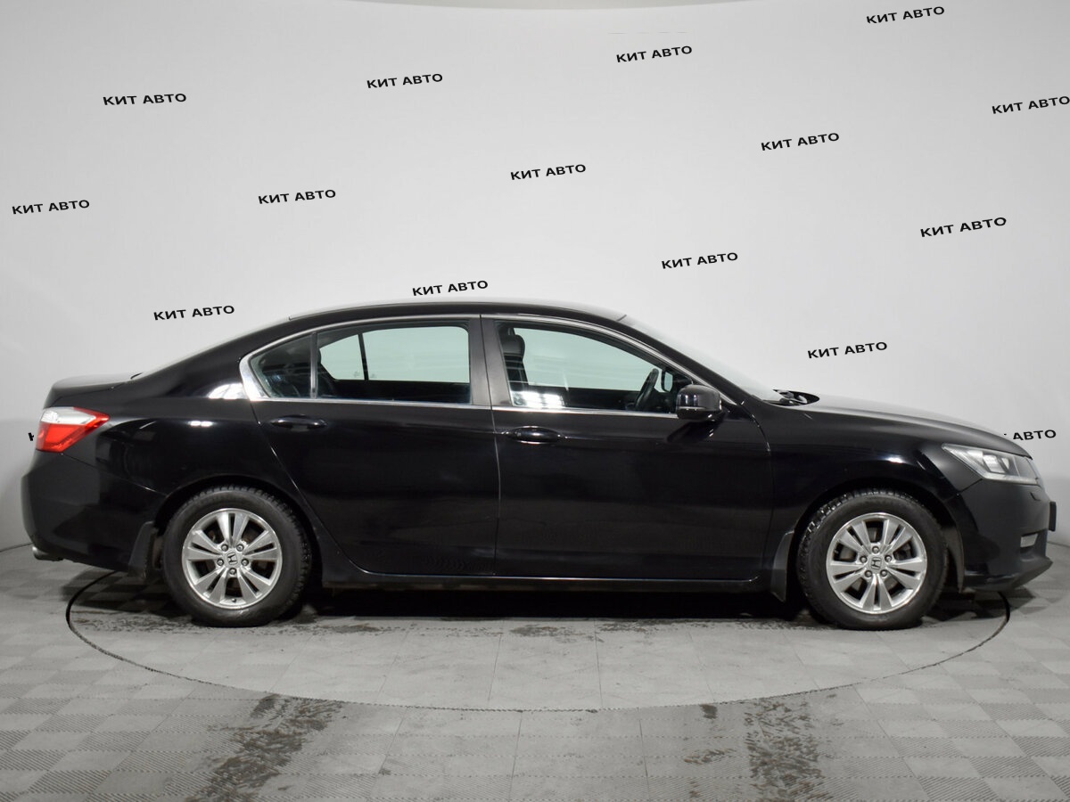 Купить Хонда Аккорд, 2013, 207 700 км.. Фото: #3