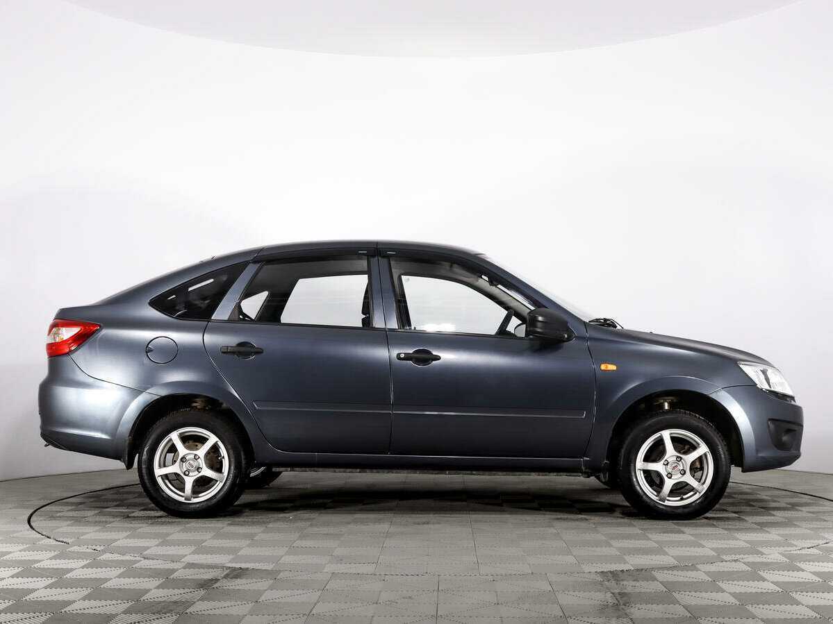 Купить Лада (ВАЗ) Гранта, 2015, 25 945 км.. Фото: #3