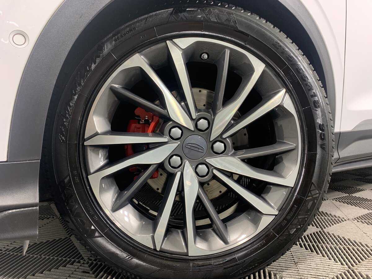 Купить Джили Кулрэй, 2023, 110 159 км.. Фото: #9