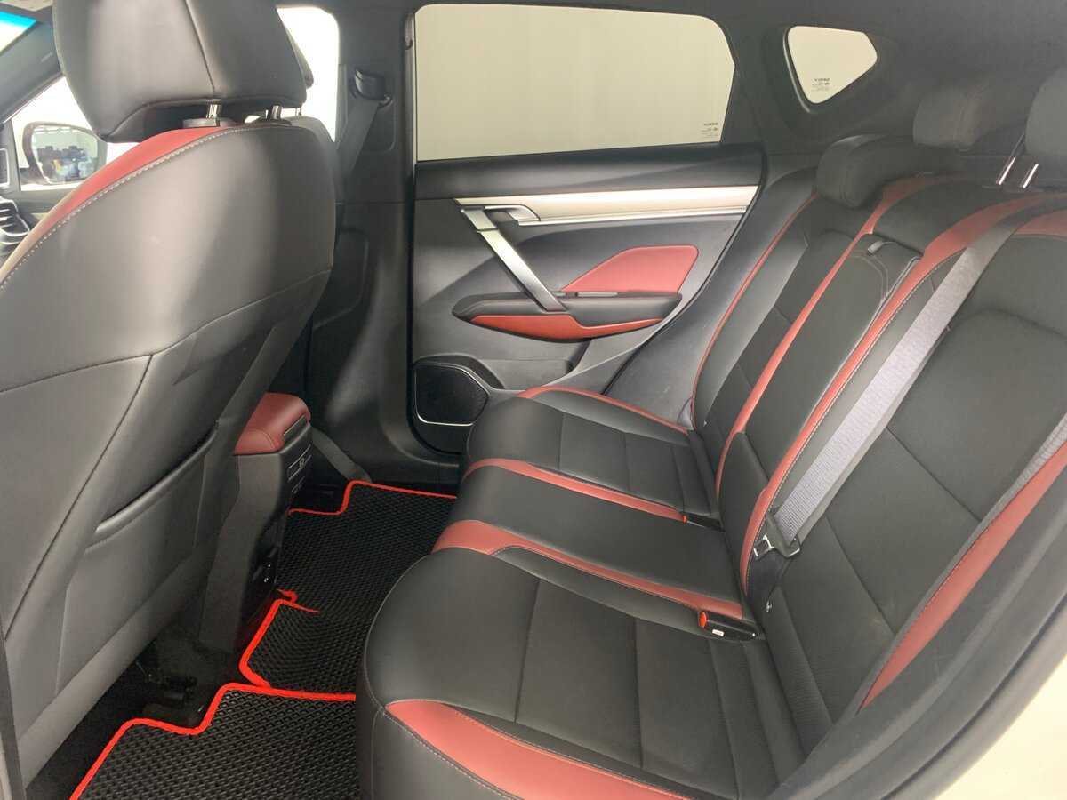 Купить Джили Кулрэй, 2023, 110 159 км.. Фото: #18