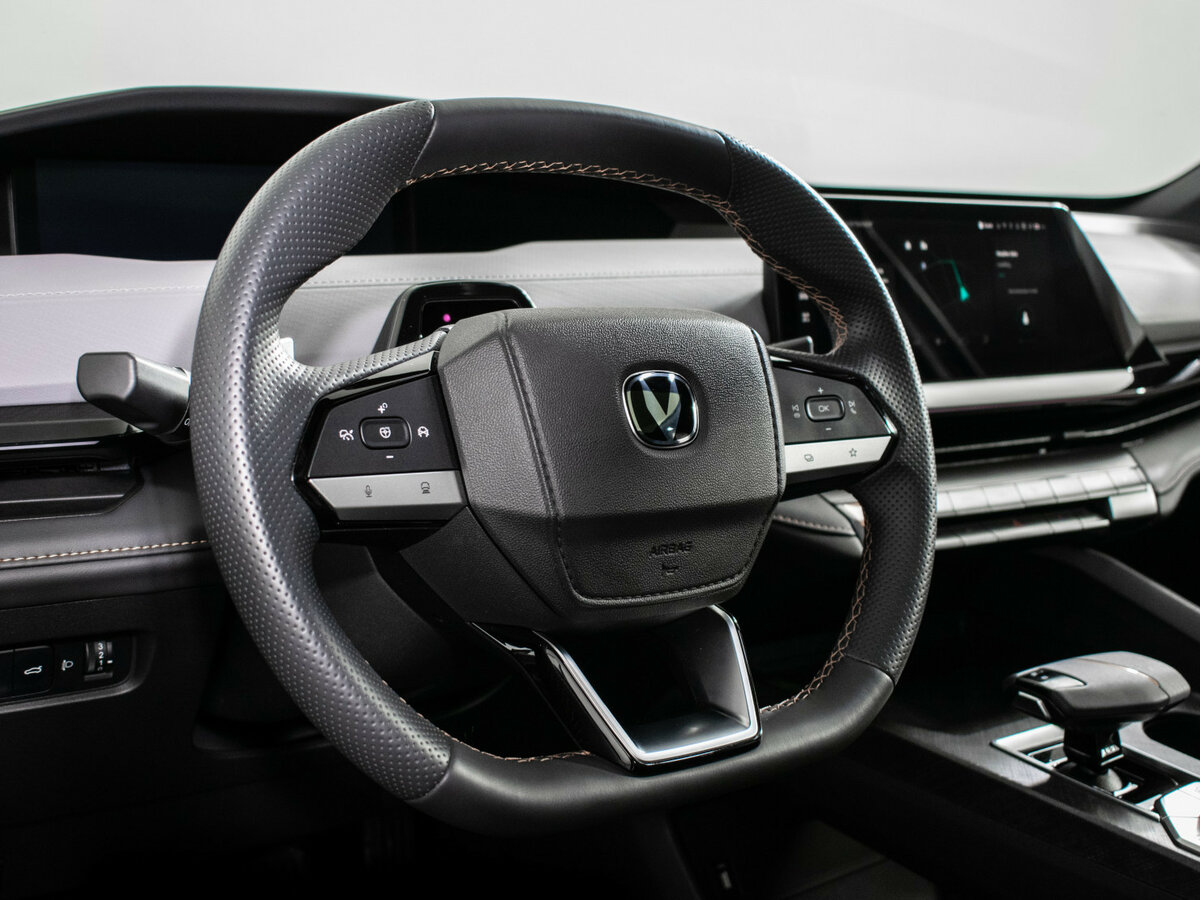 Купить Чанган УНИ-В, 2023, 38 730 км.. Фото: #13