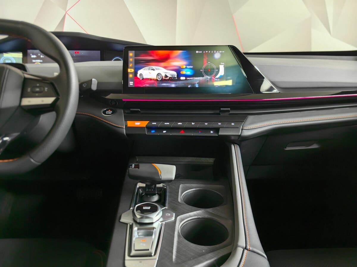 Купить Чанган УНИ-В, 2023, 41 492 км.. Фото: #10