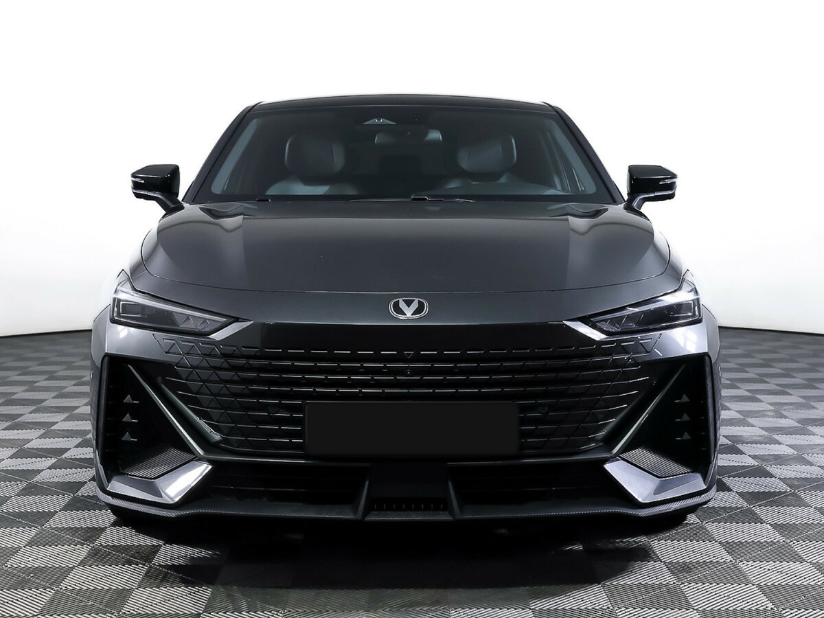 Купить Чанган УНИ-В, 2023, 12 554 км.. Фото: #1