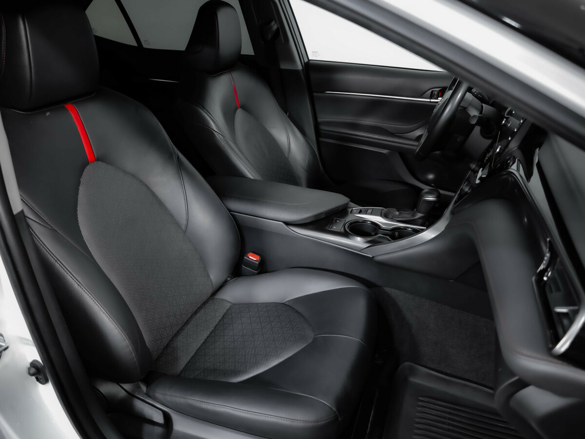 Купить Тойота Камри, 2021, 142 330 км.. Фото: #21