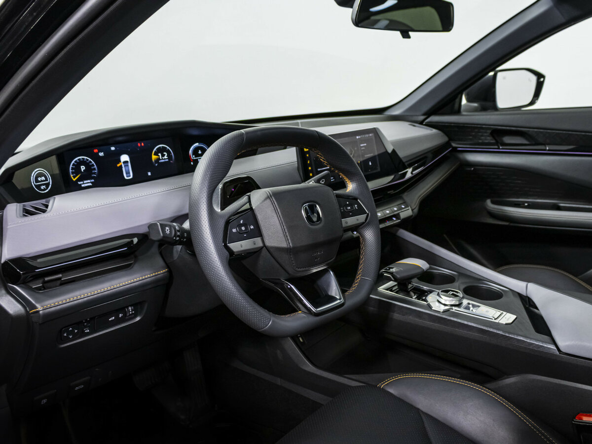 Купить Чанган УНИ-В, 2023, 28 500 км.. Фото: #9