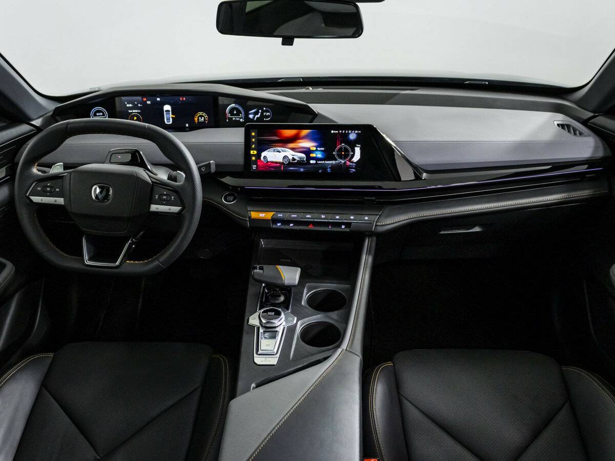 Купить Чанган УНИ-В, 2023, 28 500 км.. Фото: #11