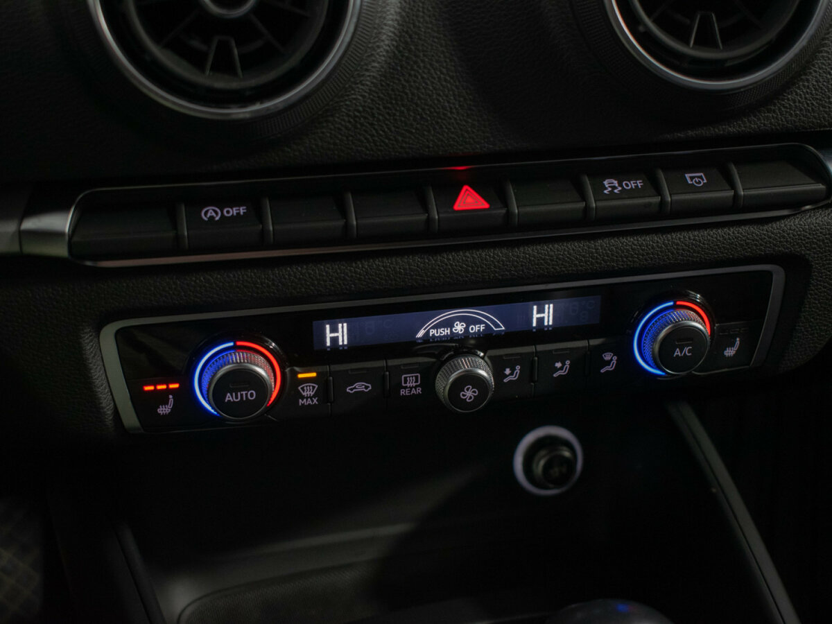 Купить Ауди А3, 2019, 105 949 км.. Фото: #12